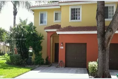 2011 SW 103rd Ter, Miramar, FL 33025 - Photo 1