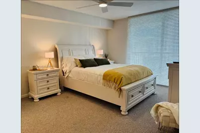 1200 Brickell Bay Dr #3220, Miami, FL 33131 - Photo 22