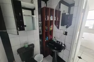 5601 Collins Ave, Miami Beach, FL 33140 - Photo 30