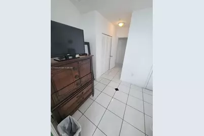 5601 Collins Ave #PH-9, Miami Beach, FL 33140 - Photo 20