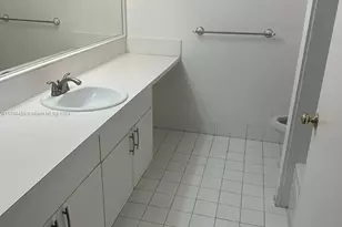 470 S Park Rd, Hollywood, FL 33021 - Photo 6