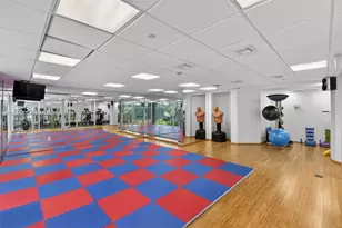 18671 Collins Ave, Sunny Isles Beach, FL 33160 - Photo 32