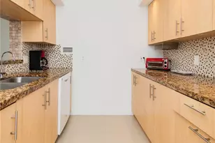 3505 S Ocean Dr, Hollywood, FL 33019 - Photo 14