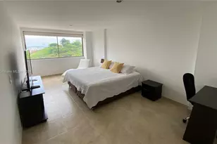 9 Avenida, , CA 76004 - Photo 8