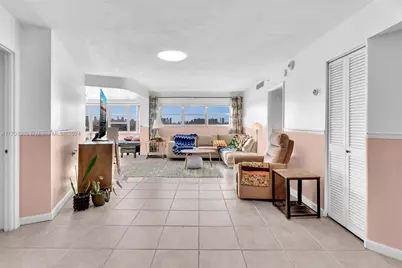 1881 Washington Ave #16H, Miami Beach, FL 33139 - Photo 2