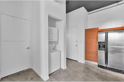 10 SW South River Drive #1109, Miami, FL 33130 - Photo 14