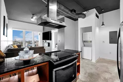 10 SW South River Drive #1109, Miami, FL 33130 - Photo 32
