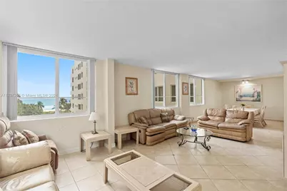 5005 Collins Ave #425, Miami Beach, FL 33140 - Photo 2