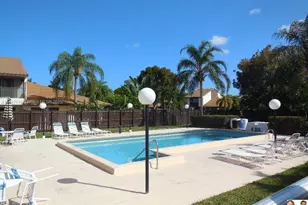 20033 NE 2nd Pl, Miami, FL 33179 - Photo 26