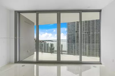 300 Biscayne Blvd Way #3406, Miami, FL 33131 - Photo 10