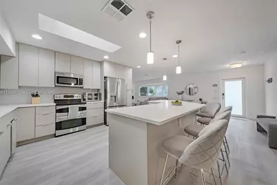2031 SW 22nd Ave, Fort Lauderdale, FL 33312 - Photo 2