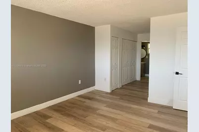 3600 NE 170th St #402, North Miami Beach, FL 33160 - Photo 6