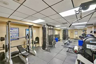 1201 S Ocean Dr, Hollywood, FL 33019 - Photo 54