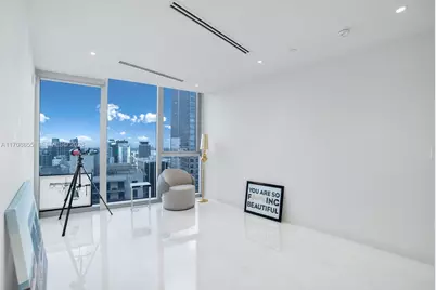 300 Biscayne Blvd Way #4703, Miami, FL 33131 - Photo 22