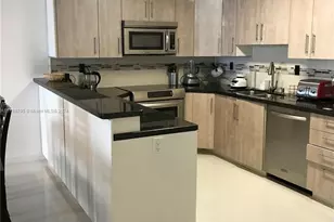 19390 Collins, Sunny Isles Beach, FL 33160 - Photo 10