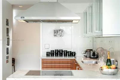 6103 Aqua Ave #301, Miami Beach, FL 33141 - Photo 24