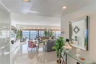 1800 NE 114th St, Miami, FL 33181 - Photo 4