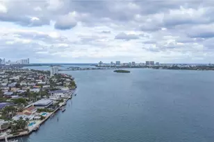 1800 NE 114th St, Miami, FL 33181 - Photo 64