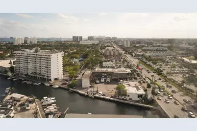 13499 Biscayne Blvd CUT3 #5, North Miami, FL 33181 - Photo 12