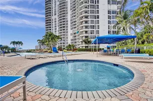 19101 NE 36th Ct, Aventura, FL 33180 - Photo 18