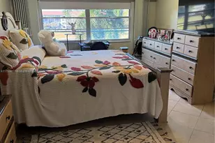 12650 SW 6th St, Pembroke Pines, FL 33027 - Photo 12