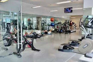 92 SW 3rd St, Miami, FL 33130 - Photo 18