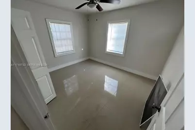 3529 NW 34th St #BACK, Miami, FL 33142 - Photo 8