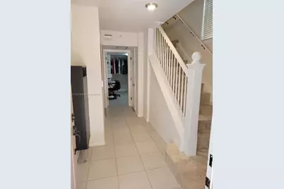 2005 Oceanwalk Ter, Lauderdale by the Sea, FL 33062 - Photo 6