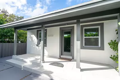 2230 SW 60th Ct, Miami, FL 33155 - Photo 8