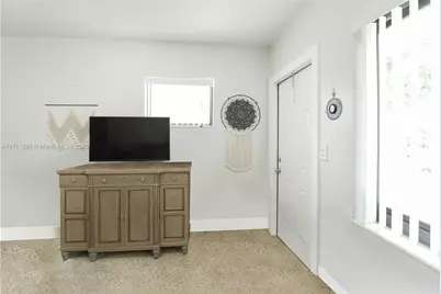 5520 NE 1st Ct, Miami, FL 33137 - Photo 34