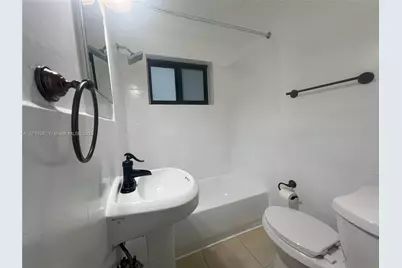 5520 NE 1st Ct, Miami, FL 33137 - Photo 20