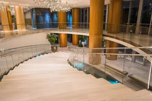 488 NE 18th St, Miami, FL 33132 - Photo 10