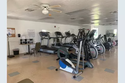 1395 NE 167th St #209, Miami, FL 33162 - Photo 8