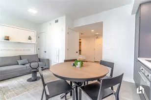 227 NE 2nd St, Miami, FL 33132 - Photo 4