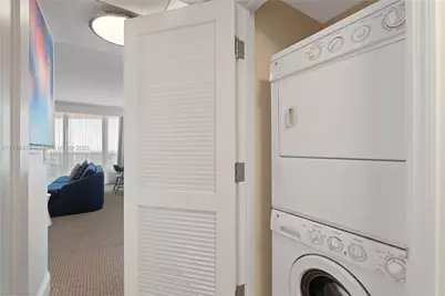 4401 Collins Ave #1015/1017, Miami Beach, FL 33140 - Photo 30