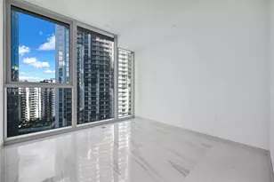 300 Biscayne Blvd Way, Miami, FL 33131 - Photo 8