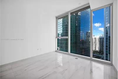 300 Biscayne Blvd Way #2608, Miami, FL 33131 - Photo 6