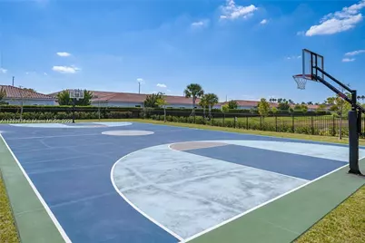 495 NE 5th Ln, Florida City, FL 33034 - Photo 34