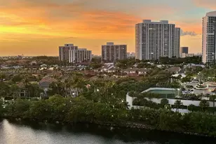 20515 E Country Club Dr, Aventura, FL 33180 - Photo 28