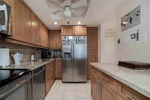 20515 E Country Club Dr, Aventura, FL 33180 - Photo 10
