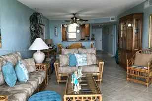 9940 S Ocean Dr, Jensen Beach, FL 34957 - Photo 4