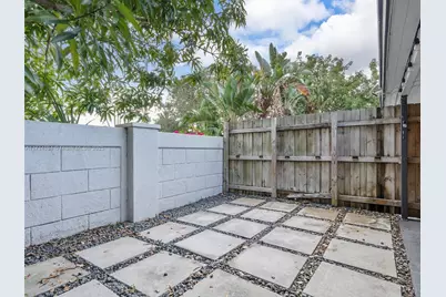 300 SW 23rd St, Fort Lauderdale, FL 33315 - Photo 42