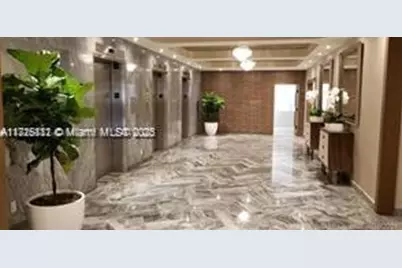 5401 Collins Ave #223, Miami Beach, FL 33140 - Photo 8