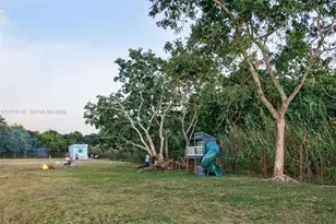 Farm Stay SW Extended Stay, Unincorporated Dade County, FL 33177 - Photo 10