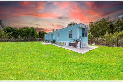 Farm Stay SW Extended Stay #1, Unincorporated Dade County, FL 33177 - Photo 2