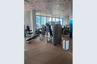 31 SE 6th St #1703, Miami, FL 33131 - Photo 16