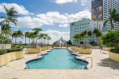 253 NE 2nd St #413, Miami, FL 33132 - Photo 24