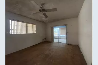 19105 NE 2nd Ave #2114, Miami, FL 33179 - Photo 12