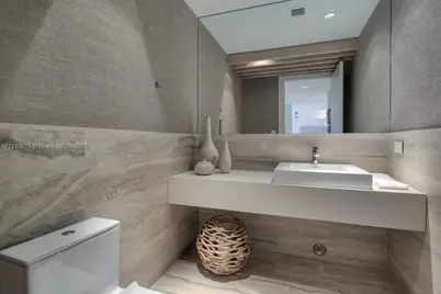 102 24th St #PH-1720, Miami Beach, FL 33139 - Photo 36