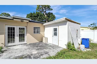 1240 SW 32nd Ave, Fort Lauderdale, FL 33312 - Photo 20